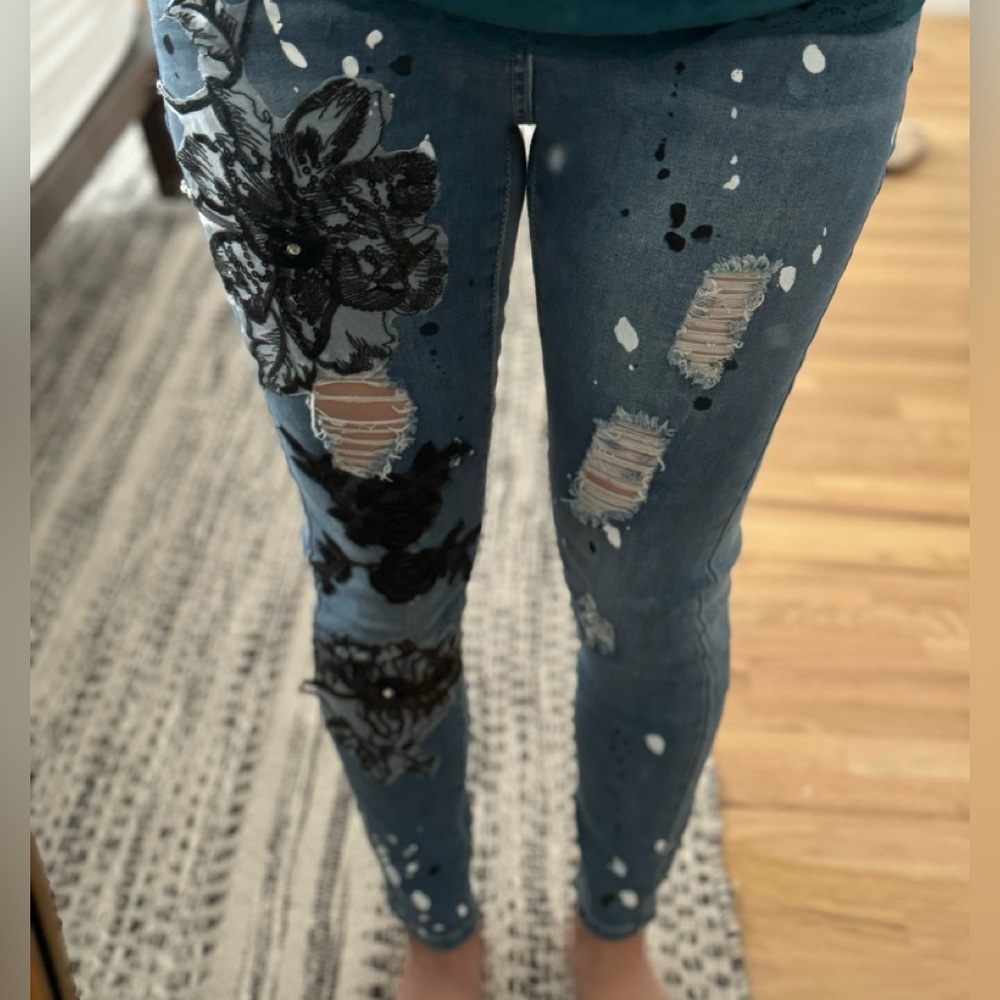 Venus Embellished Jeans